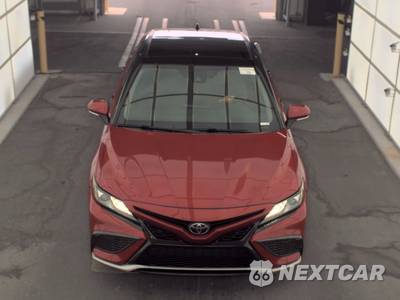 2021 Toyota Camry XSE - zdjęcie 2 z 23 - miniatura
