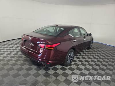2024 Nissan Altima SV - zdjęcie 4 z 17 - miniatura