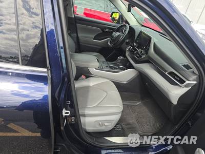 2021 Toyota Highlander XLE - zdjęcie 8 z 23 - miniatura