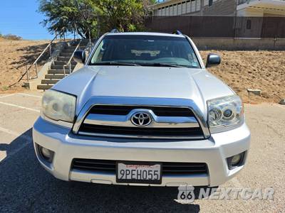 2008 Toyota 4Runner SR5 - zdjęcie 2 z 28 - miniatura