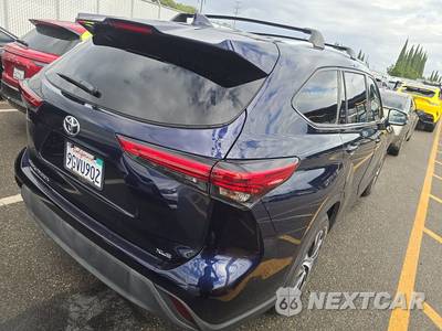 2021 Toyota Highlander XLE - zdjęcie 4 z 23 - miniatura