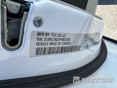 2023 Chrysler Pacifica Touring L 121.6" WB - zdjęcie 24 z 29 - miniatura