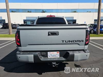 2021 Toyota Tundra SR5 Crew Cab Short Bed - zdjęcie 5 z 28 - miniatura