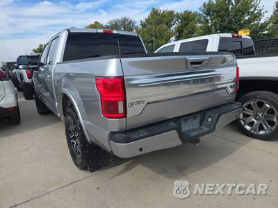 2020 Ford F-150 Platinum Crew Cab Short Bed - zdjęcie 6 z 31 - miniatura