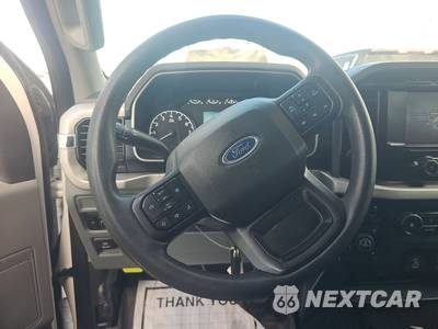 2023 Ford F-150 XLT Crew Cab Short Bed - zdjęcie 10 z 17 - miniatura