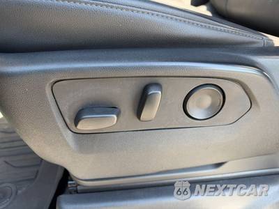 2022 GMC Sierra 1500 SLT Crew Cab Short Bed 4SA - zdjęcie 11 z 54 - miniatura