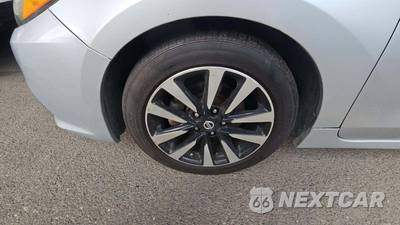 2018 Nissan Altima 2.5 SL - zdjęcie 35 z 39 - miniatura