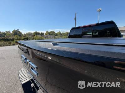 2022 GMC Sierra 1500 SLT Crew Cab Short Bed 4SA - zdjęcie 45 z 54 - miniatura