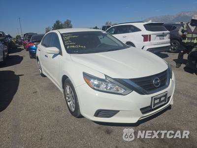 2017 Nissan Altima 2.5 S - zdjęcie 3 z 49 - miniatura