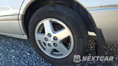 2001 Toyota Camry LE - zdjęcie 24 z 38 - miniatura