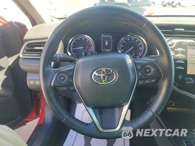 2020 Toyota Camry SE - zdjęcie 10 z 31 - miniatura