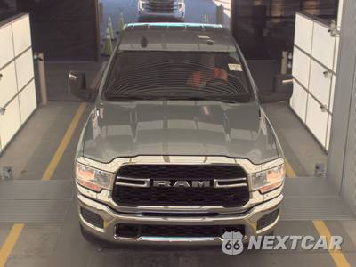2023 Ram 2500 Tradesman Crew Cab Medium Bed - zdjęcie 2 z 21 - miniatura