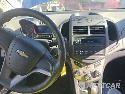 2012 Chevrolet Sonic LS Sedan 2LS - zdjęcie 11 z 43 - miniatura