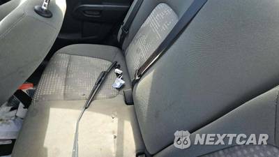 2012 Chevrolet Sonic LS Sedan 2LS - zdjęcie 34 z 43 - miniatura