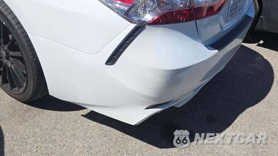 2018 Toyota Camry XSE - zdjęcie 33 z 38 - miniatura
