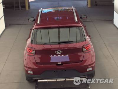 2025 Hyundai Venue SEL - zdjęcie 5 z 27 - miniatura