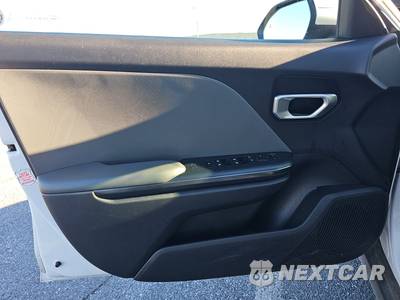 2025 Kia K4 LXS - zdjęcie 9 z 38 - miniatura