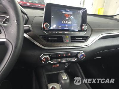 2025 Nissan Altima SV - zdjęcie 11 z 32 - miniatura