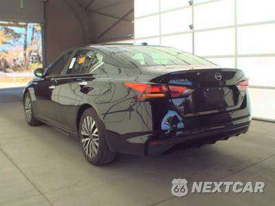 2025 Nissan Altima SV - zdjęcie 6 z 27 - miniatura