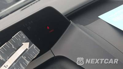 2026 Toyota Prius LE - zdjęcie 30 z 41 - miniatura