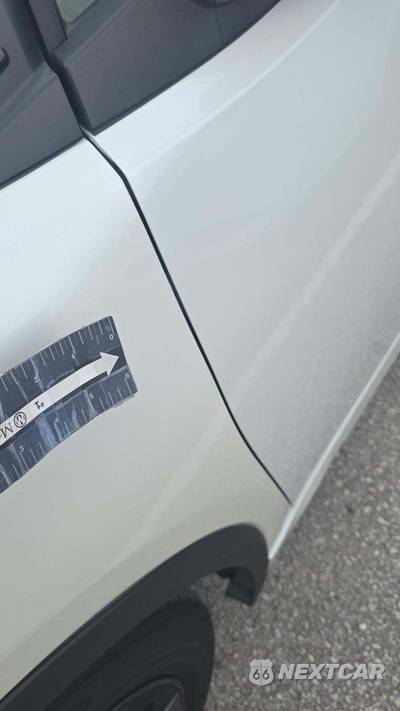 2026 Toyota Prius LE - zdjęcie 22 z 41 - miniatura
