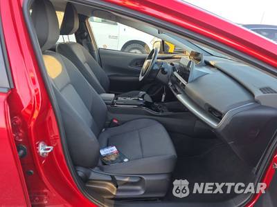 2026 Toyota Prius LE - zdjęcie 8 z 29 - miniatura