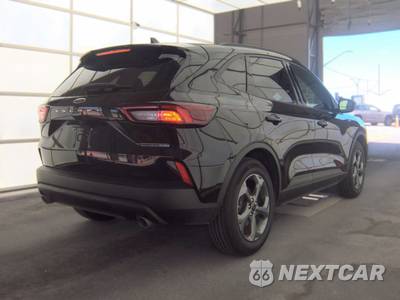 2026 Ford Escape ST-Line - zdjęcie 4 z 22 - miniatura