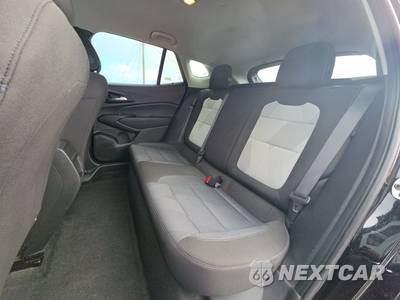 2025 Chevrolet Trax LS - zdjęcie 13 z 26 - miniatura