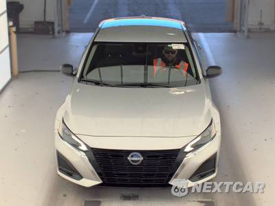 2025 Nissan Altima SV - zdjęcie 2 z 22 - miniatura