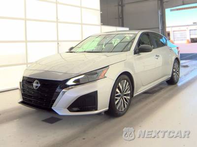 2025 Nissan Altima SV - zdjęcie 1 z 22 - miniatura