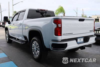 2022 Chevrolet Silverado 2500HD High Country Crew Cab Medium Bed 3LZ - zdjęcie 3 z 21 - miniatura