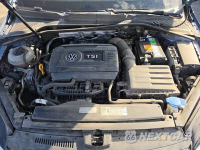 2016 Volkswagen Golf 1.8T S Hatchback w/Sunroof - zdjęcie 15 z 39 - miniatura