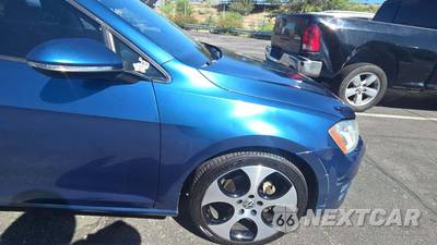 2016 Volkswagen Golf 1.8T S Hatchback w/Sunroof - zdjęcie 26 z 39 - miniatura