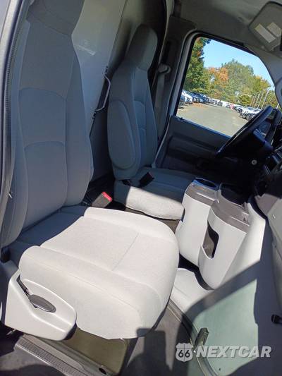 2021 Ford E-350 Cutaway DRW 158.0" WB - zdjęcie 13 z 28 - miniatura
