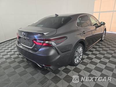 2023 Toyota Camry SE - zdjęcie 4 z 17 - miniatura