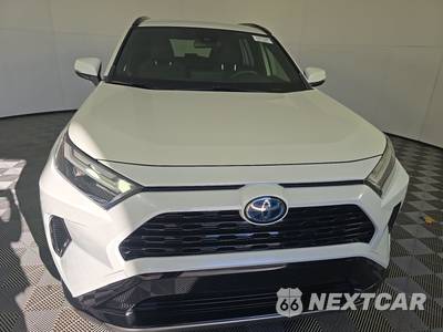 2022 Toyota RAV4 Hybrid SE - zdjęcie 2 z 17 - miniatura