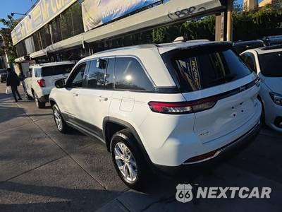 2023 Jeep Grand Cherokee Limited - zdjęcie 6 z 30 - miniatura