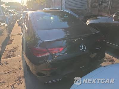 2021 Mercedes-Benz CLA 250 4MATIC - zdjęcie 5 z 27 - miniatura