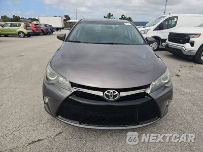 2015 Toyota Camry SE - zdjęcie 2 z 22 - miniatura