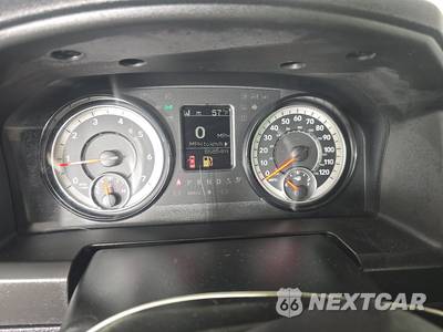 2024 Ram 1500 Classic Warlock Crew Cab Short Bed - zdjęcie 12 z 17 - miniatura