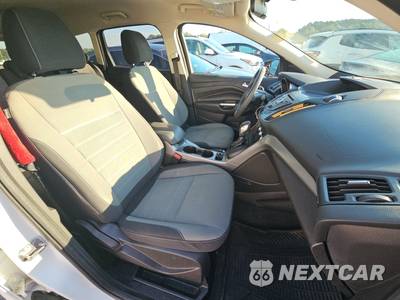 2015 Ford Escape SE - zdjęcie 8 z 23 - miniatura