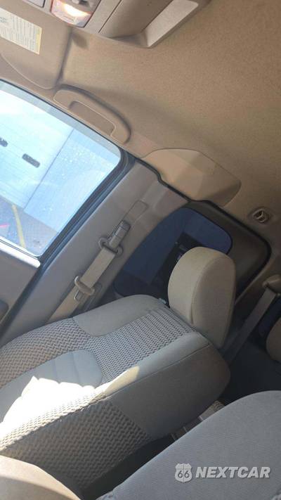 2017 Nissan Frontier SV Extended Cab Medium Bed - zdjęcie 20 z 24 - miniatura