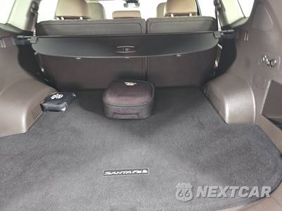 2023 Hyundai Santa Fe Plug-In Hybrid Limited - zdjęcie 17 z 20 - miniatura