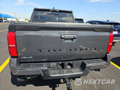 2024 Toyota Tacoma SR5 Crew Cab Medium Bed - zdjęcie 5 z 21 - miniatura