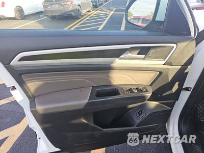 2021 Volkswagen Atlas V6 SE w/Technology - zdjęcie 9 z 26 - miniatura