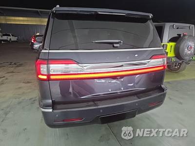 2021 Lincoln Navigator L Black Label - zdjęcie 5 z 17 - miniatura