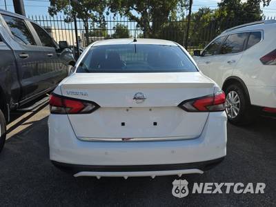 2020 Nissan Versa S - zdjęcie 5 z 20 - miniatura