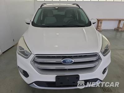2017 Ford Escape SE - zdjęcie 2 z 20 - miniatura