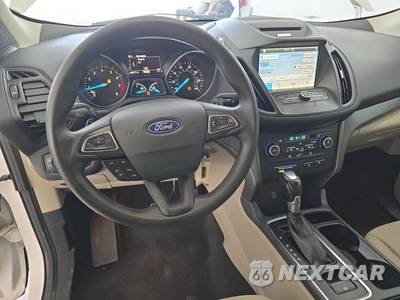 2017 Ford Escape SE - zdjęcie 8 z 20 - miniatura