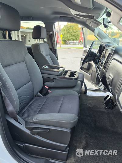 2015 Chevrolet Silverado 2500HD LT Crew Cab Medium Bed 1LT w/Built-In Wi-Fi - zdjęcie 24 z 30 - miniatura